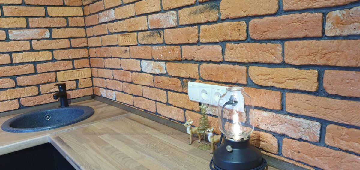 Гипсовая плитка Австрийский пигментированная 0,5 кв.м.-33 шт — изображение 3